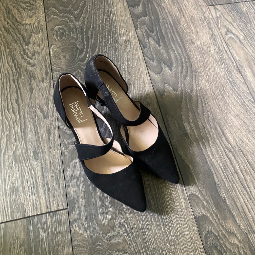 Black scrappy heels